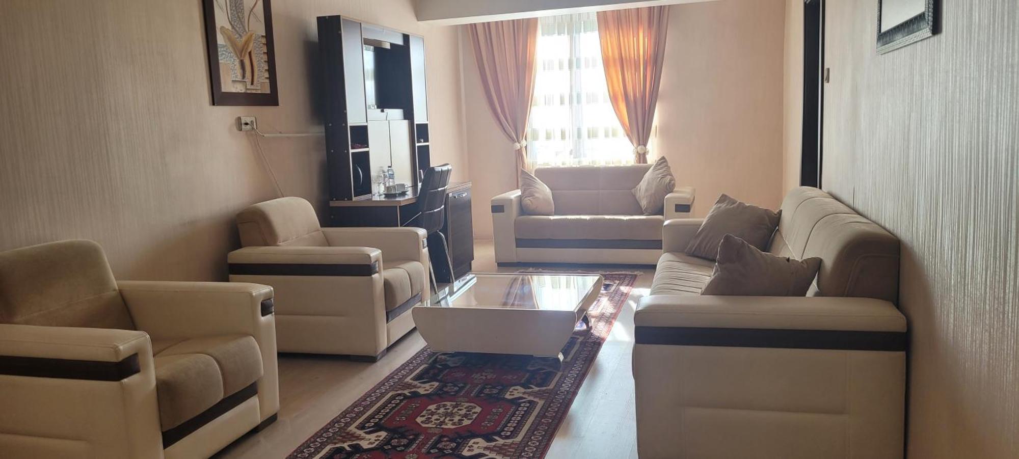 Guengoeren Hotel Карс Екстер'єр фото