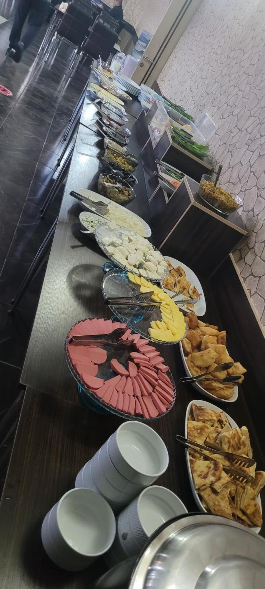 Guengoeren Hotel Карс Екстер'єр фото